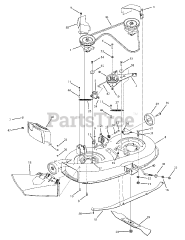 Yard Machines 13AM762F052 - Yard Machines Lawn Tractor (2008) (Walmart)
