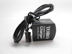 Toro 33-6731 Battery Charger - image 2