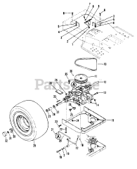 Gravely 935017 (1232-G) - Gravely 32" Lawn Tractor, 12hp Briggs & Stratton, Gear Drive (SN: 000101 & Above) REAR DRIVE