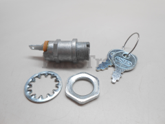 Briggs & Stratton 392833 Switch-Key - image 1