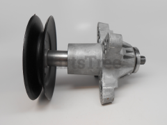 MTD 618-0671D Spindle And Pulley Assembly, 5.39" Dia Pulley - image 1