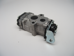 RedMax 695000711 Carburetor - image 2