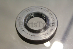 Gravely 08614300 Lip Seal, 2.25" X 3.25" X .38 - image 1
