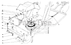 Toro 57360 (11-32) - Toro Lawn Tractor (SN: 003000001 - 003999999) (1983)