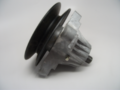 MTD 618-0428A Spindle Assembly With Fitting - image 2