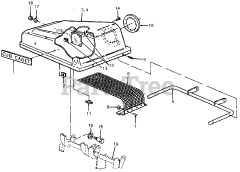 Cub Cadet 311 (190-311-100) - Cub Cadet Twin Rear Bagger att Cover Assembly