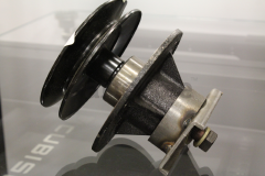 Toro 100-3977 Spindle Housing Assembly - image 3