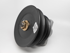 MTD 618-04134D Double Pulley Spindle Assembly - image 4