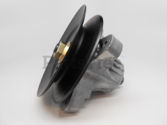 MTD 618-04825 Spindle And Pulley Assembly, 5.30" Dia Pulley - image 3